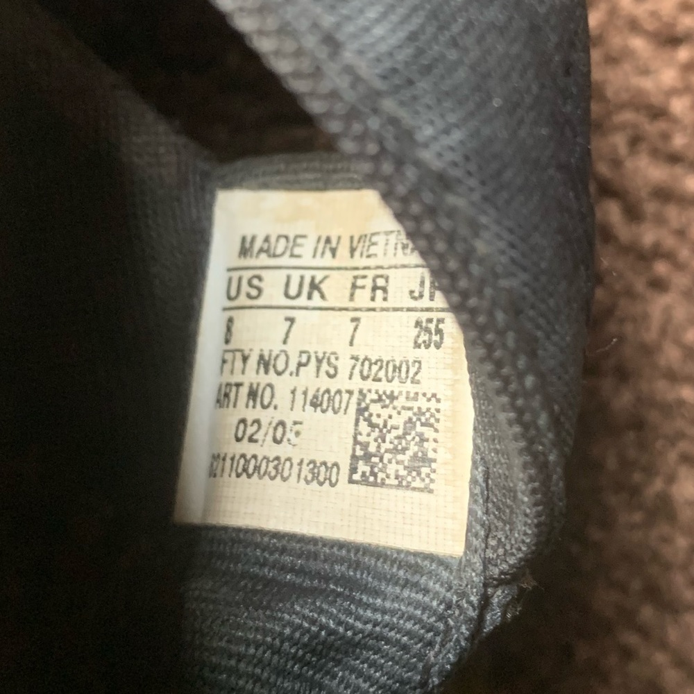 Adidas Sandals - Picture 4 of 5